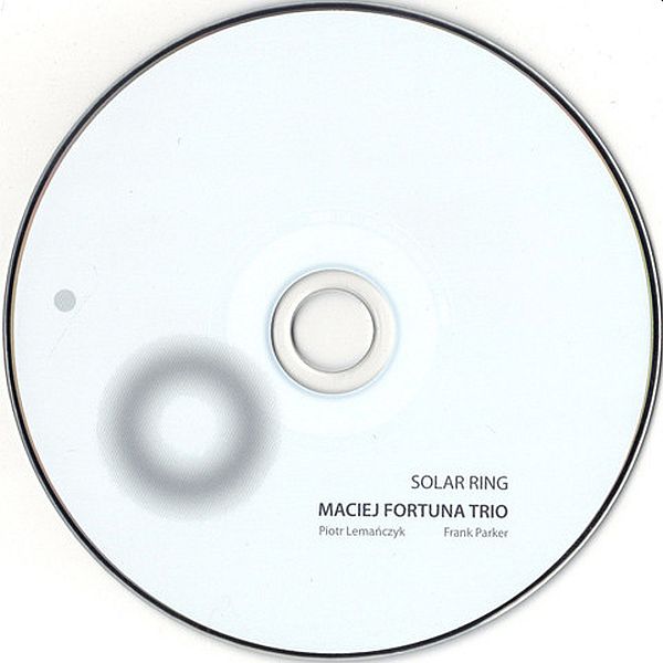 https://www.discogs.com/release/4239035-Maciej-Fortuna-Trio-Solar-Ring